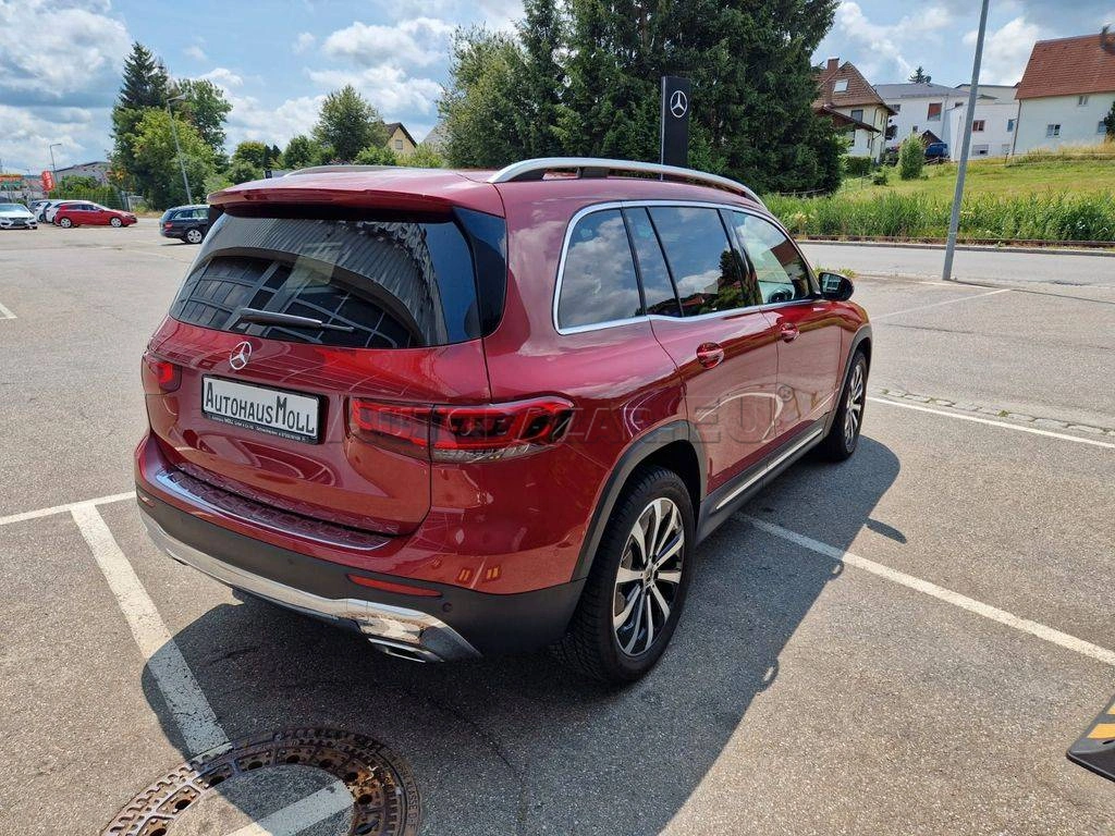 Mercedes-Benz GLB 200d A/T