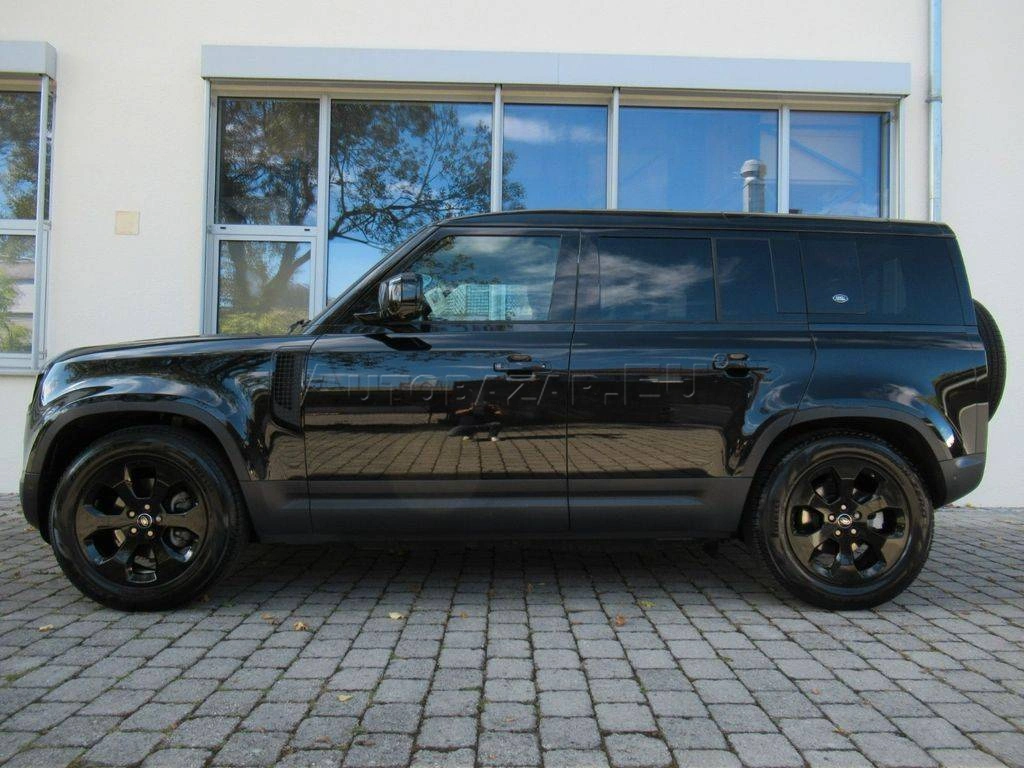 Land Rover Defender 110 2.0D SD4 240k SE A/T AWD