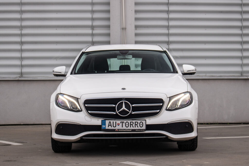 Mercedes-Benz E trieda T