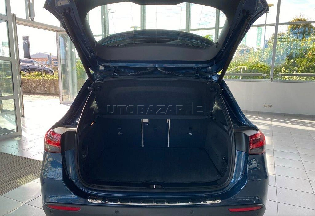 Mercedes-Benz GLA 200 d A/T