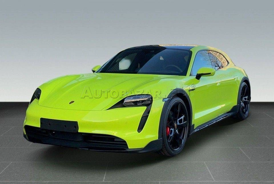 Porsche Taycan 4S Cross Turismo