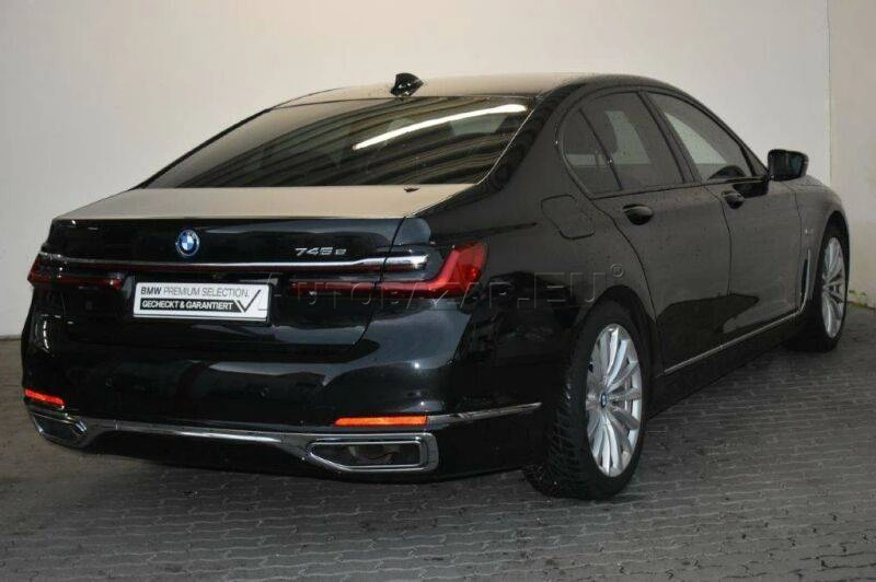 BMW Rad 7 745e Hybrid iPerformance