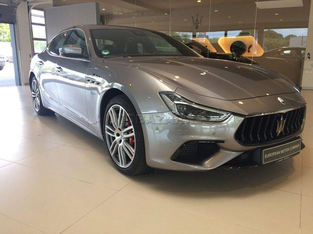 Maserati Ghibli Modena A/T