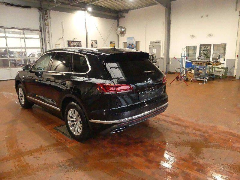 Volkswagen Touareg 3.0 V6 TDI SCR 286k Elegance 4Motion Tiptronic