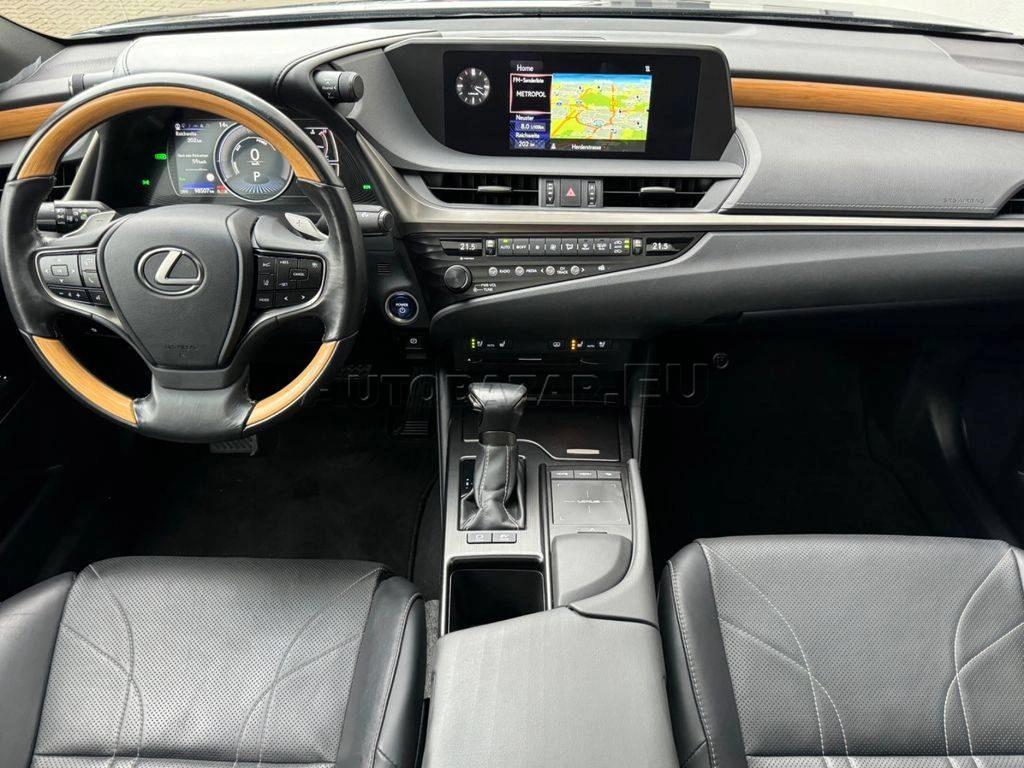 Lexus ES 2020 na predaj – fotografia 10