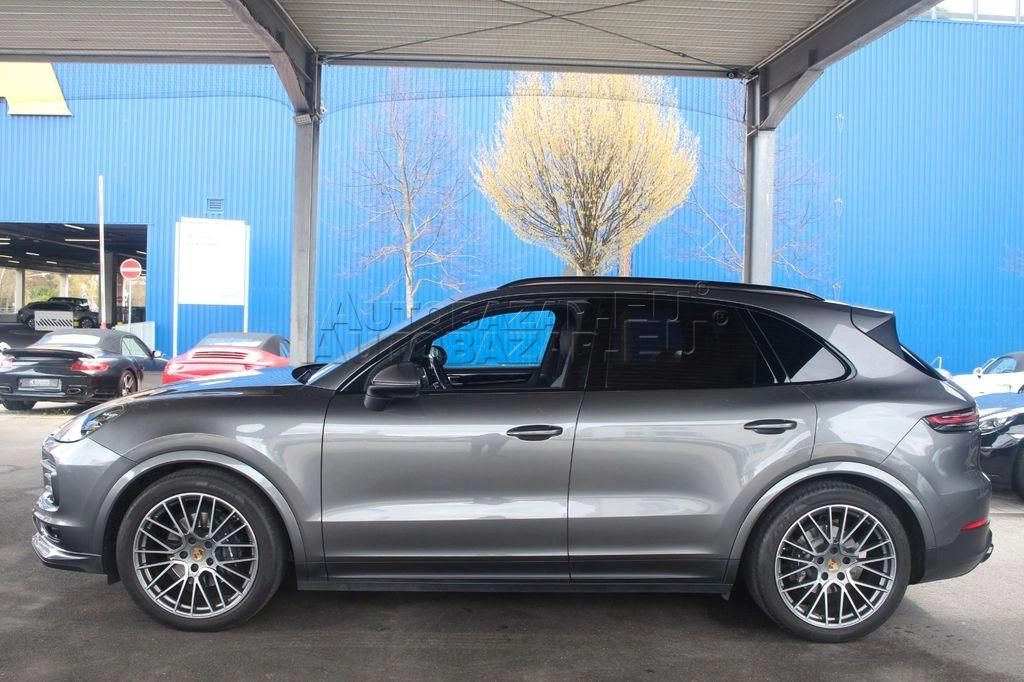 Porsche Cayenne 2019 na predaj – fotografia 12