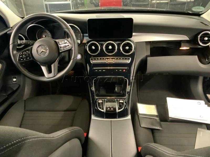 Mercedes-Benz C trieda Kombi 220 d A/T