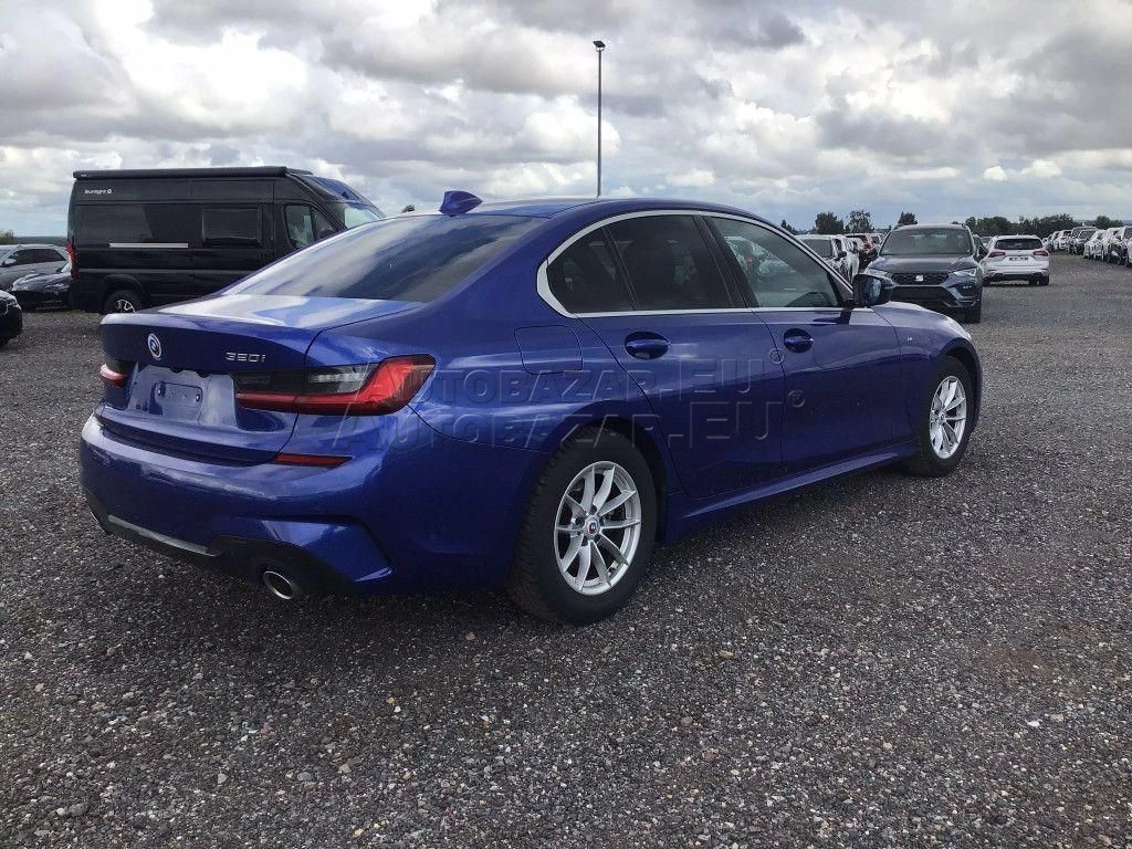 BMW rad 3 320i A/T