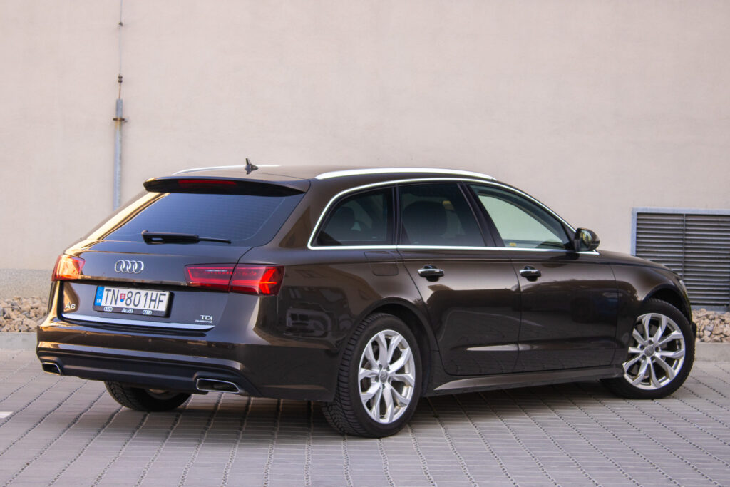 Audi A6 Avant