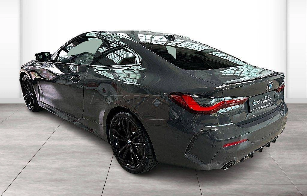 BMW Rad 4 Coupé 430d mHEV xDrive A/T