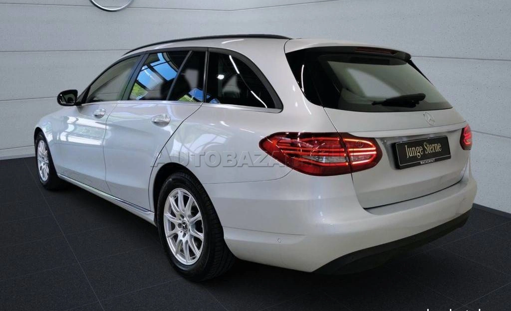 Mercedes-Benz C trieda Kombi 220 d A/T