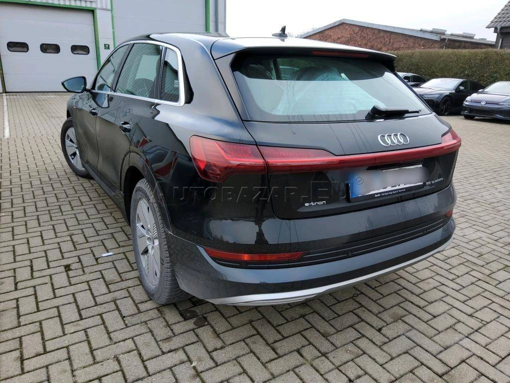 Audi E-tron 55 quattro Advanced
