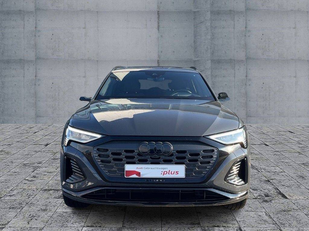 Audi Q8 e-tron Sportback 55 S line quattro