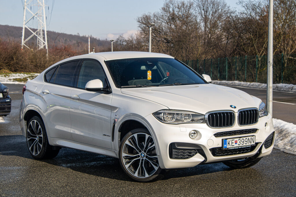 BMW X6
