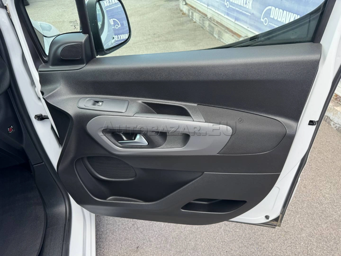 Toyota Proace City 2023 na predaj – fotografia 27