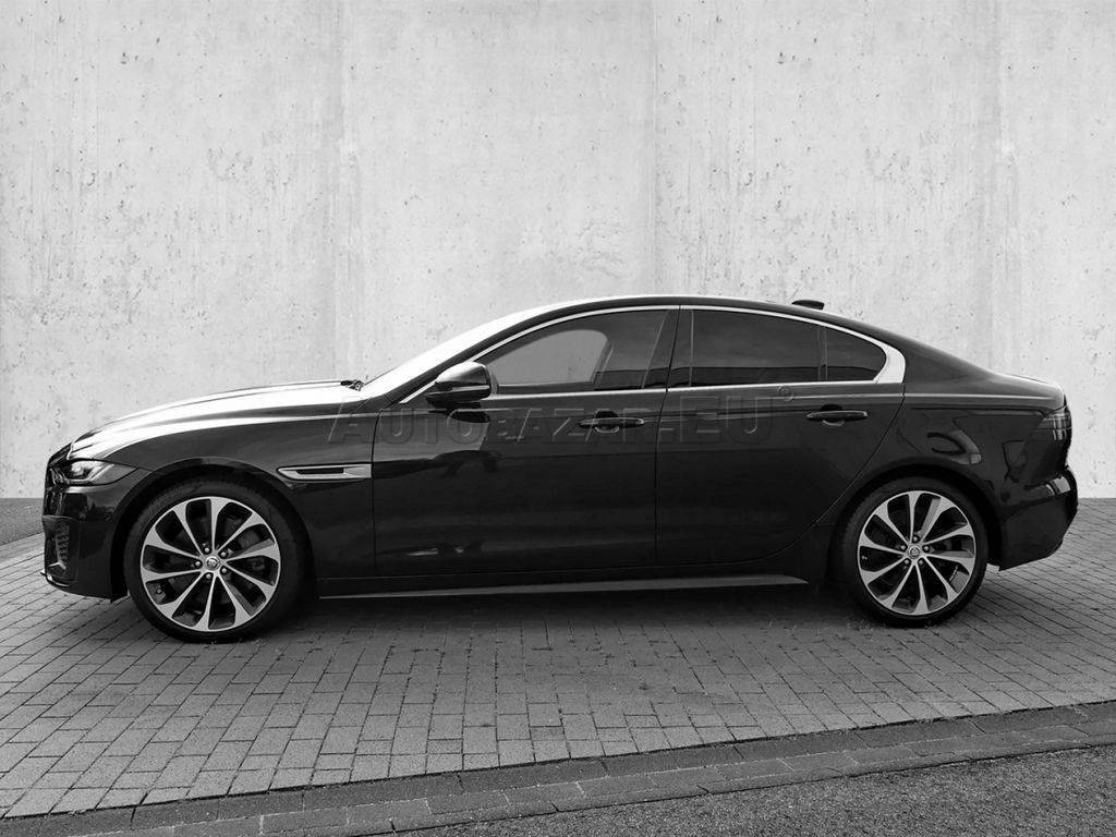 Jaguar XE 2.0D I4 R-Dyn SE AWD AT