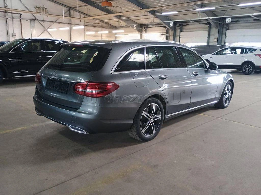 Mercedes-Benz C trieda Kombi 220 d A/T