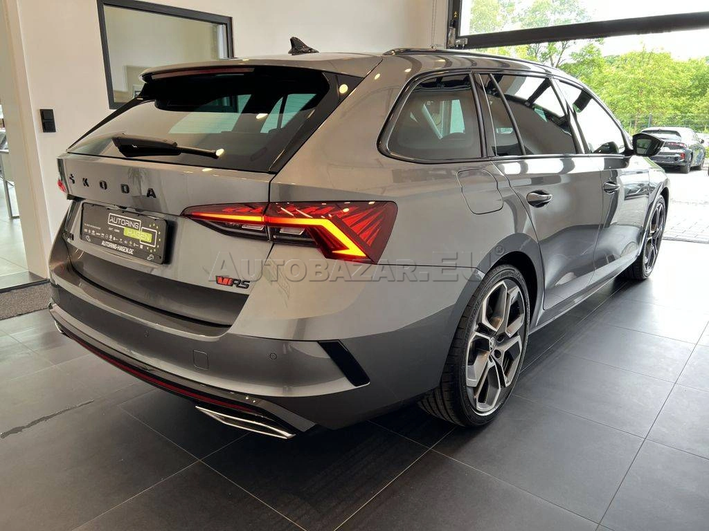 Škoda Octavia Combi 2.0 TSI RS DSG