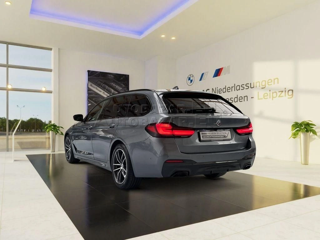 BMW rad 5 Touring 520i mHEV A/T