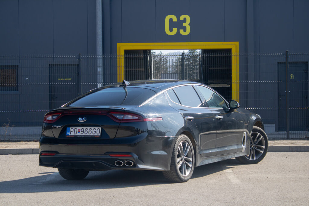 Kia Stinger