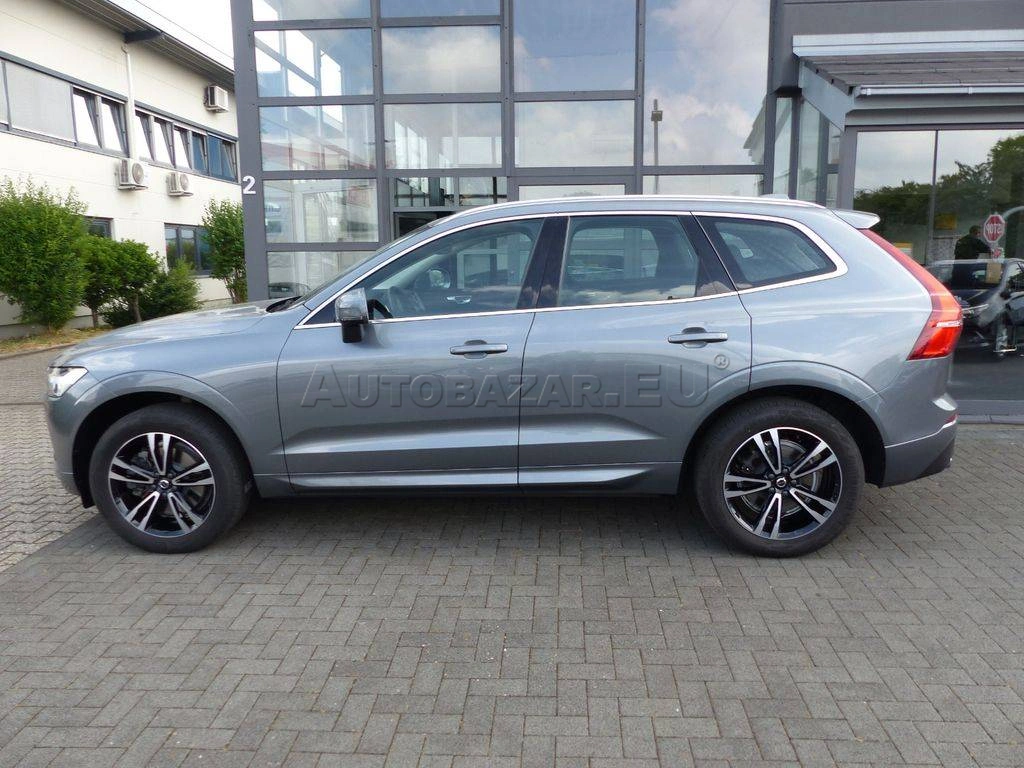 Volvo XC60 B4 Momentum Pro AWD A/T
