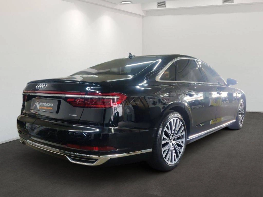 Audi A8 60 3.0 TFSIe V6 plug-in hybrid quattro tiptronic