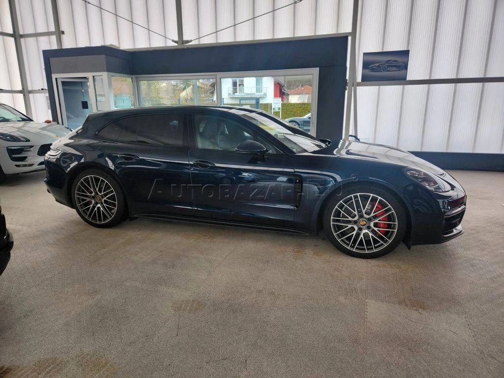 Porsche Panamera Sport Turismo GTS   4.0 V8 PDK