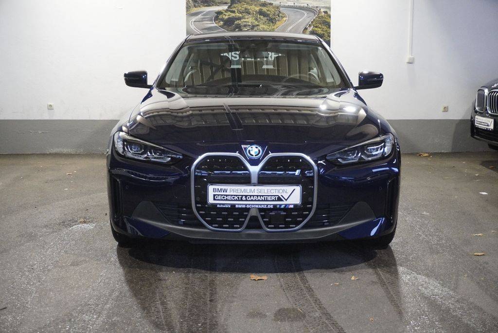 BMW i4 eDrive40
