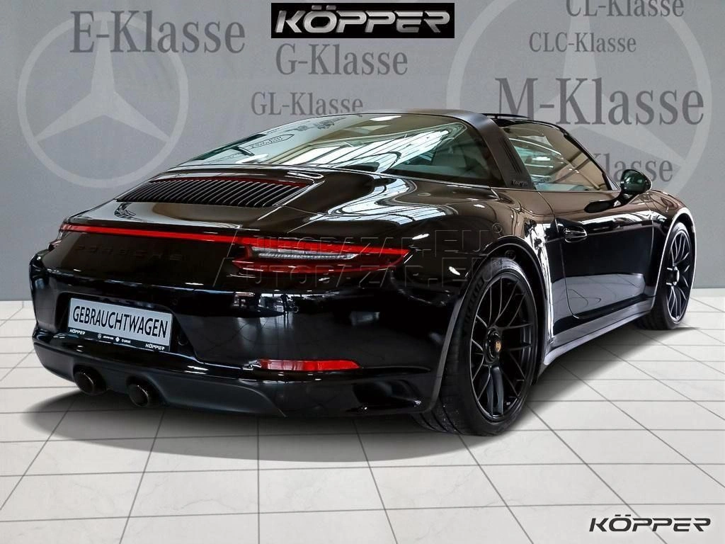 Porsche 911 Carrera Cabrio Targa 4 GTS