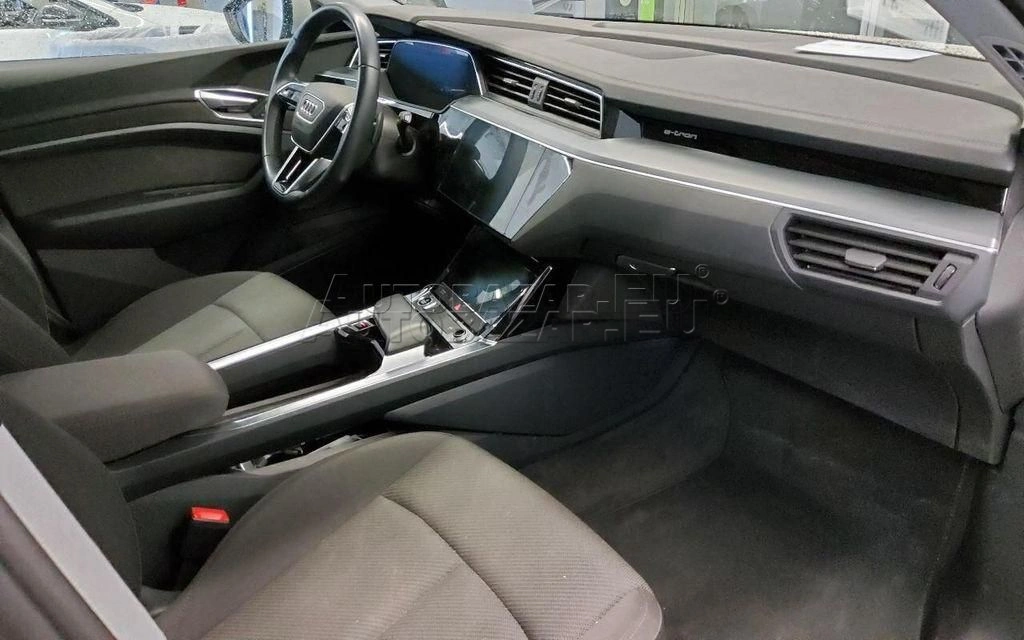 Audi e-tron 50 quattro