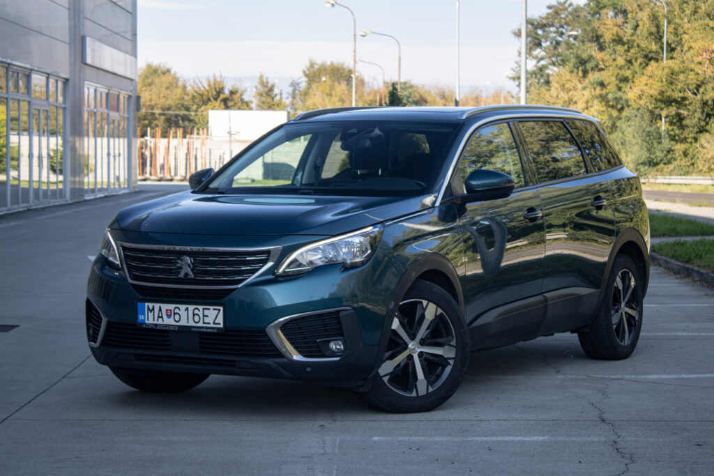 Peugeot 5008
