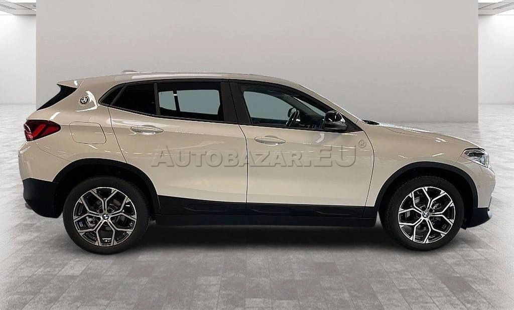 BMW X2 sDrive18d A/T