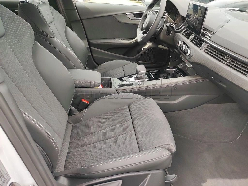 Audi A4 40 2.0 TFSI mHEV S line S tronic