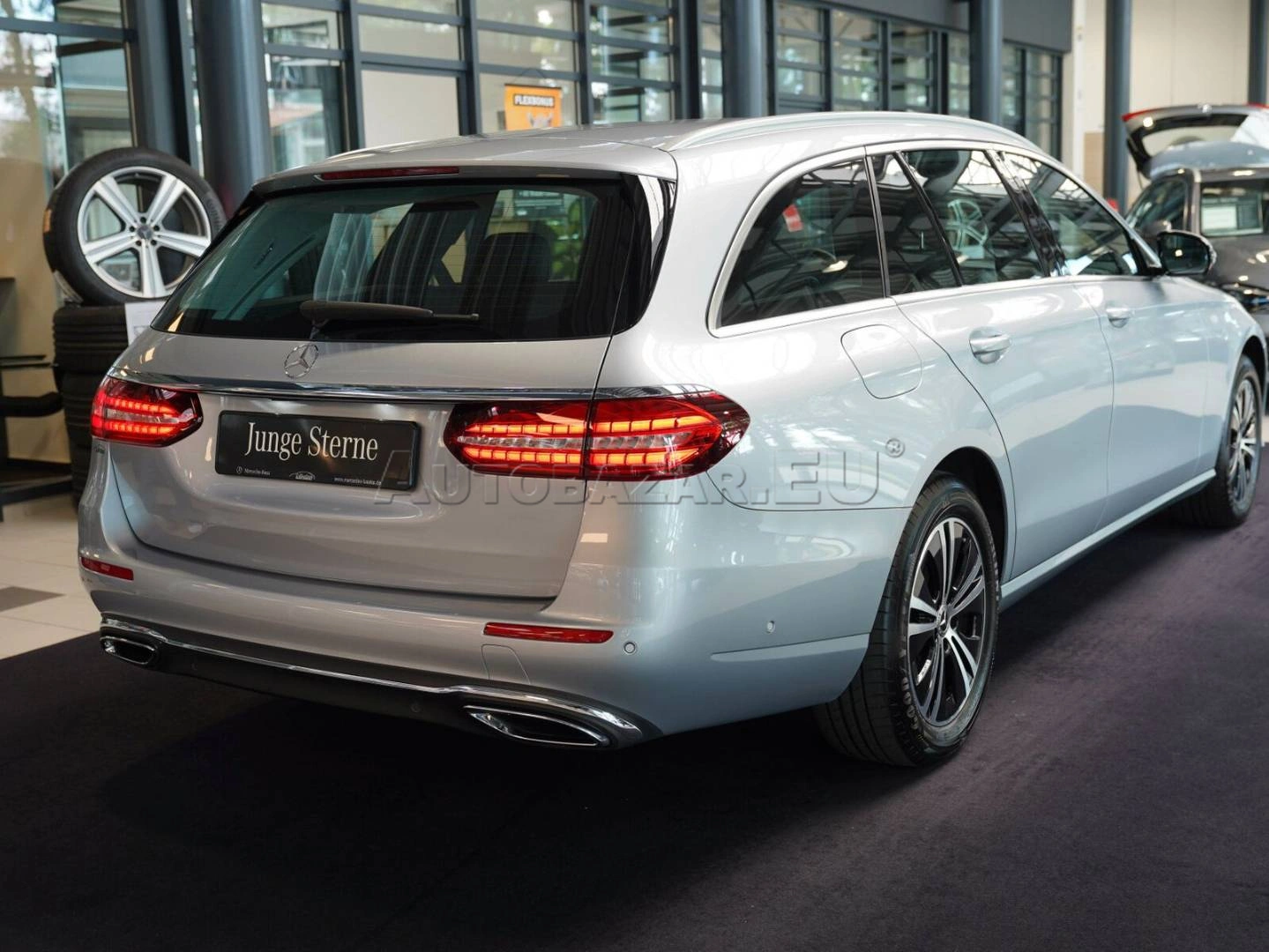 Mercedes-Benz E trieda Kombi 300 d mHEV 4MATIC A/T