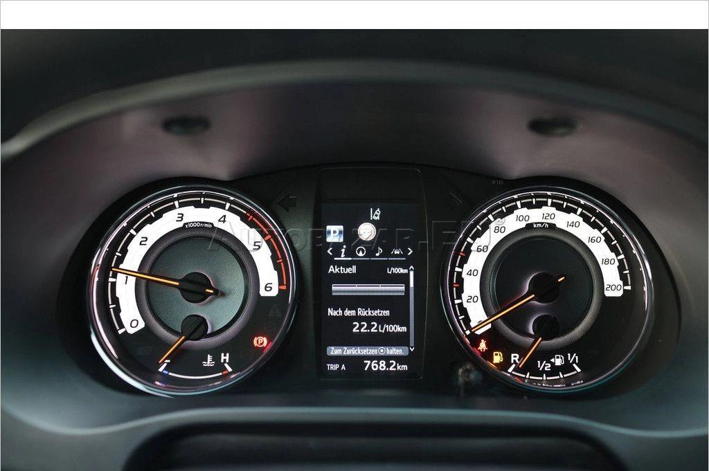 Toyota Hilux 2020 na predaj – fotografia 11