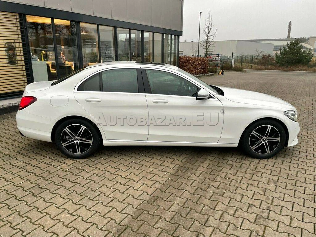 Mercedes-Benz C trieda Sedan 220 d A/T