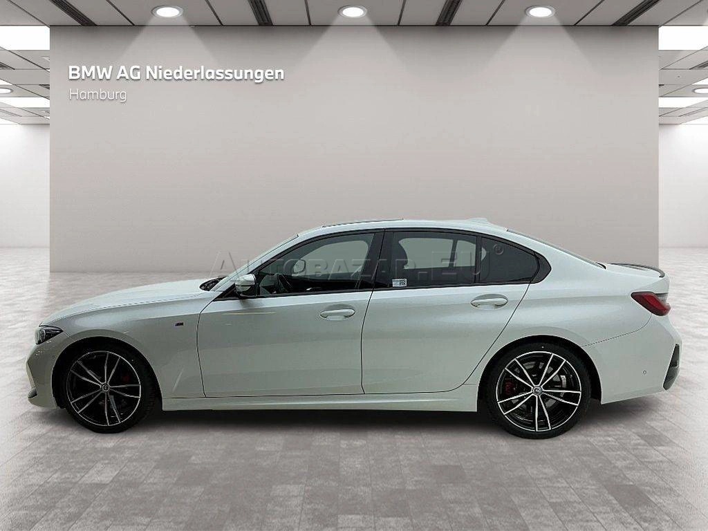 BMW Rad 3 330d mHEV A/T