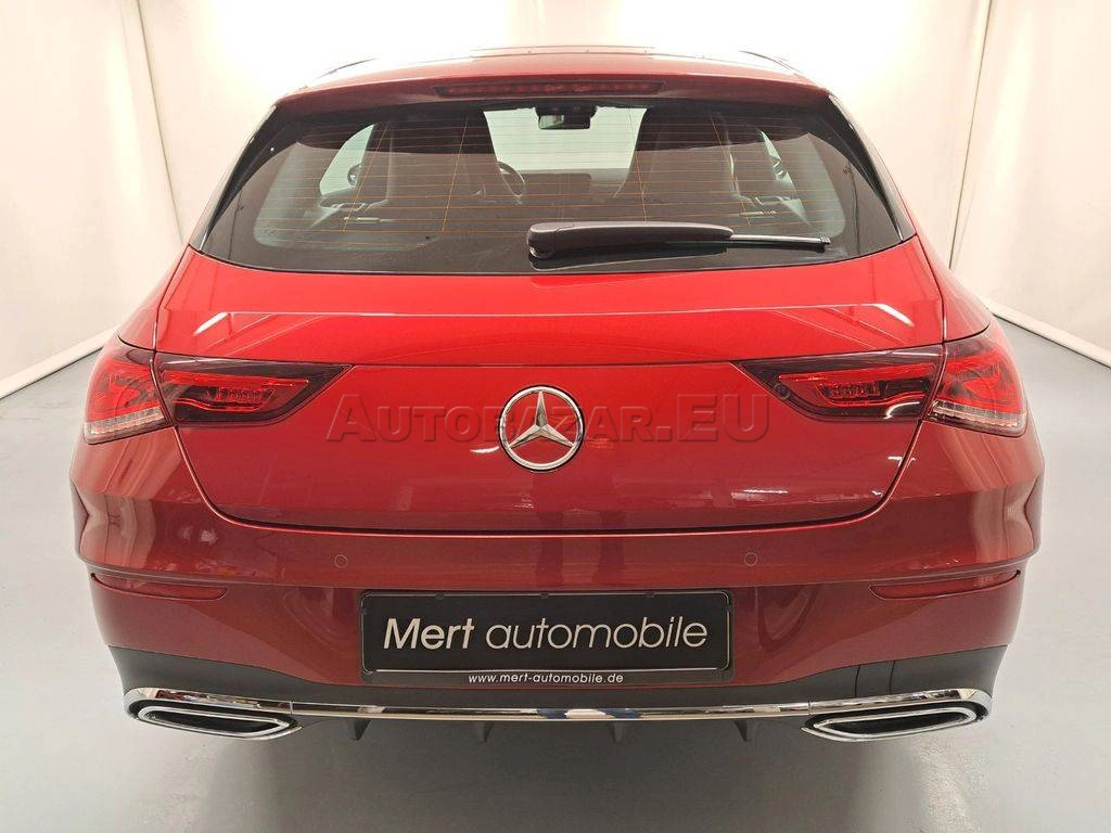 Mercedes-Benz CLA Shooting Brake SB 220 d A/T
