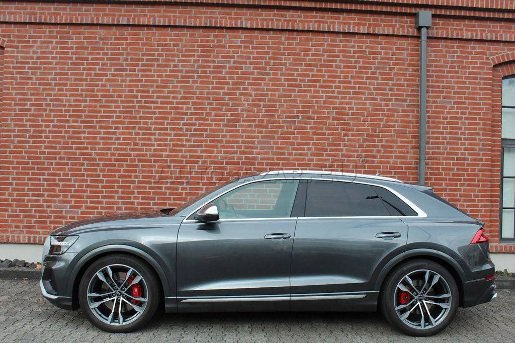 Audi Q8 SQ8 TFSI mHEV quattro tiptronic