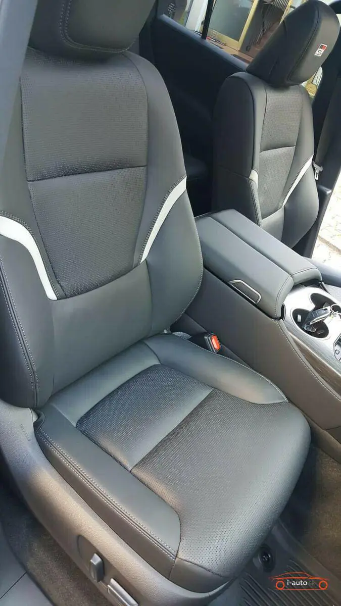 Toyota Land Cruiser 2025 na predaj – fotografia 17
