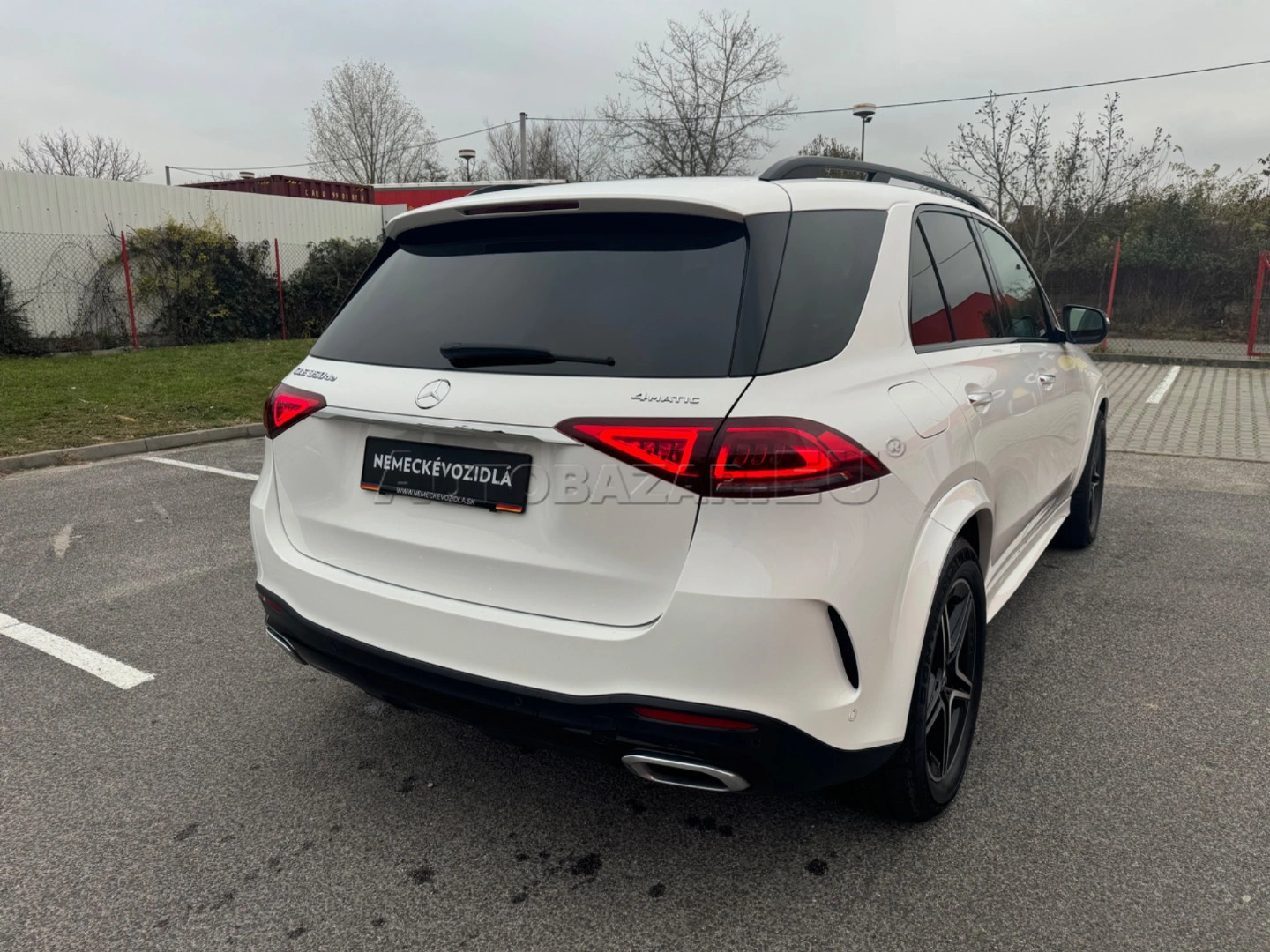 Mercedes-Benz GLE SUV