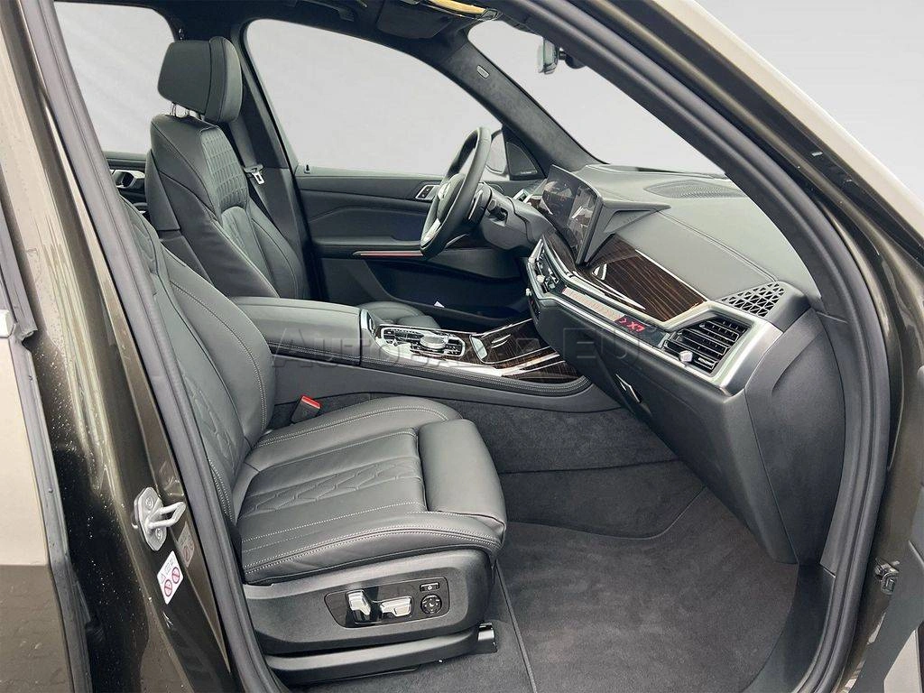 BMW X7 xDrive 40d mHEV A/T