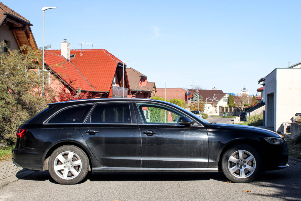 Audi A6 Avant