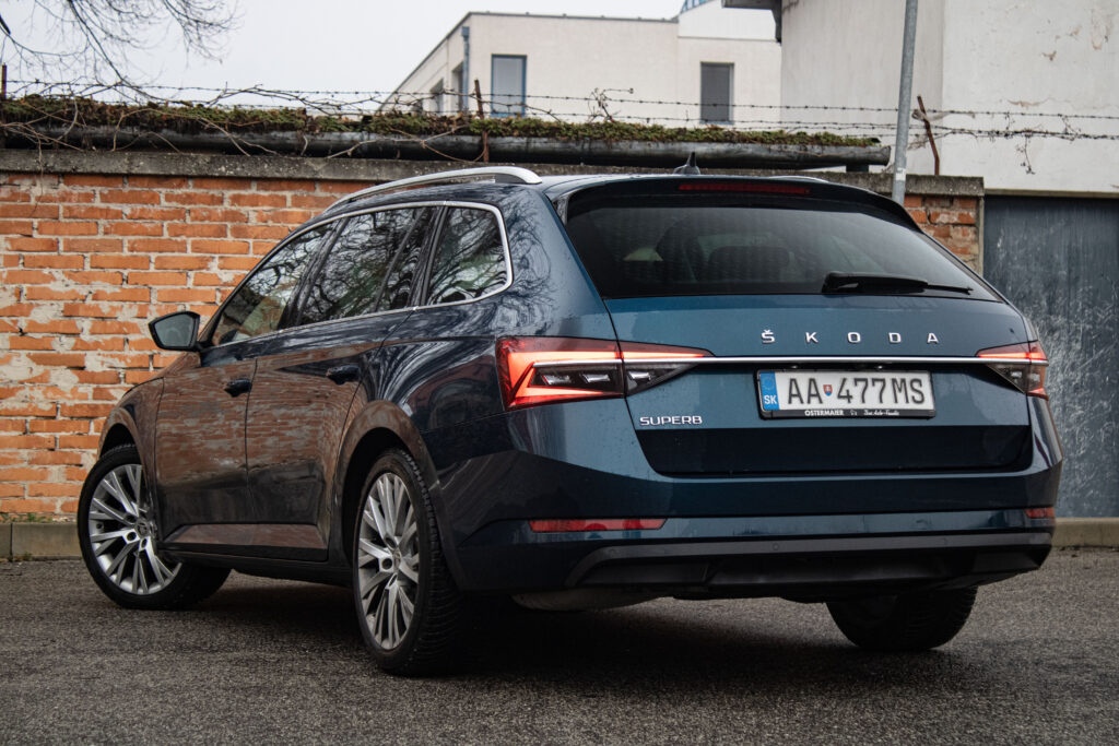 Škoda Superb Combi