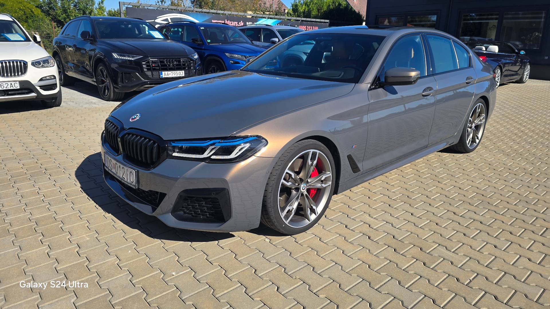 BMW Rad 5 M550i xDrive A/T