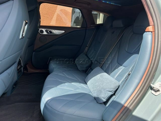 BMW XM 2023 na predaj – fotografia 23