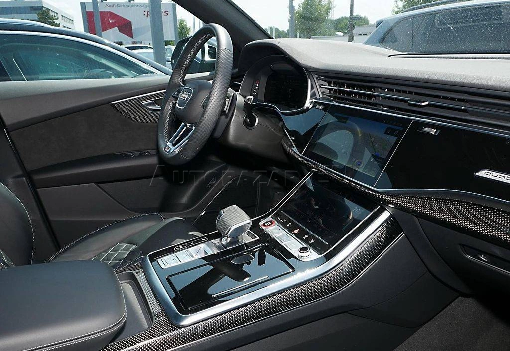 Audi Q8 SQ8 TFSI mHEV quattro tiptronic