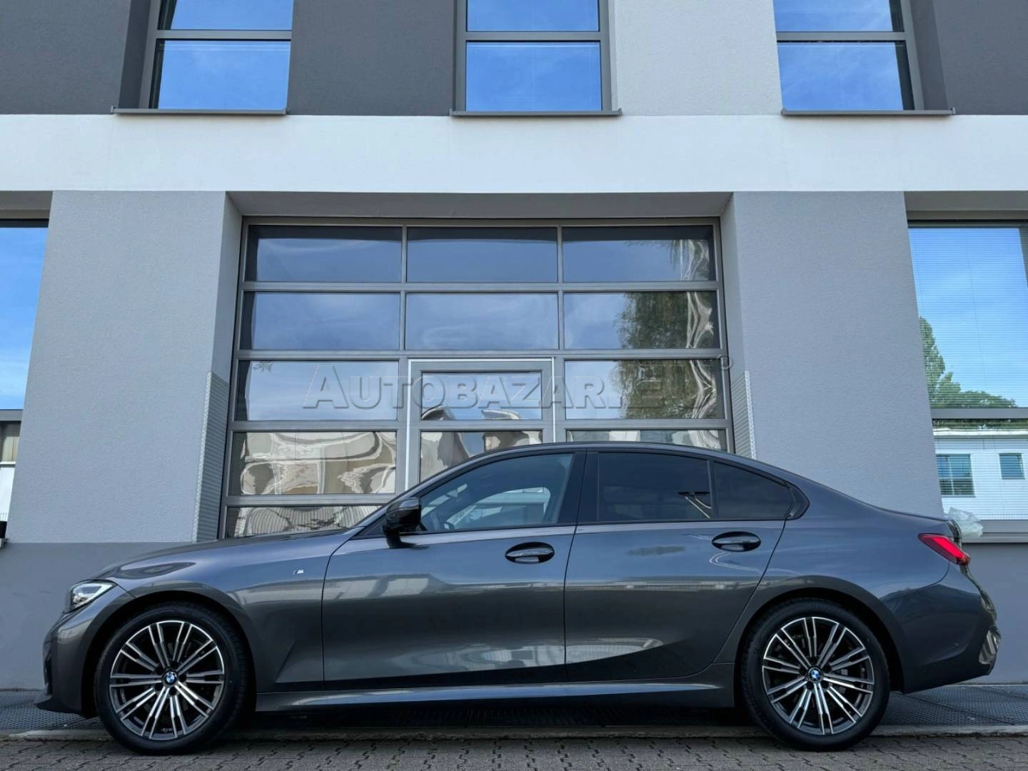 BMW Rad 3 320i xDrive A/T