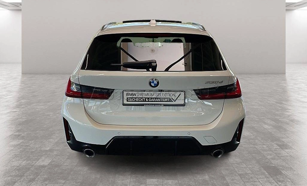 BMW Rad 3 Touring 330d mHEV  A/T