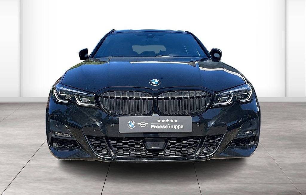 BMW Rad 3 Touring 330d mHEV  xDrive A/T